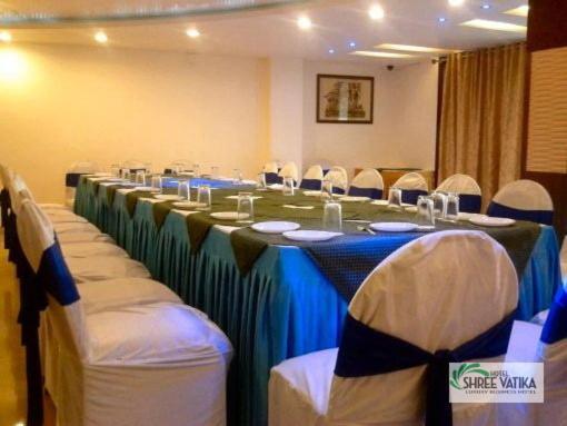 Hotel Shree Vatika Bhopal Dış mekan fotoğraf